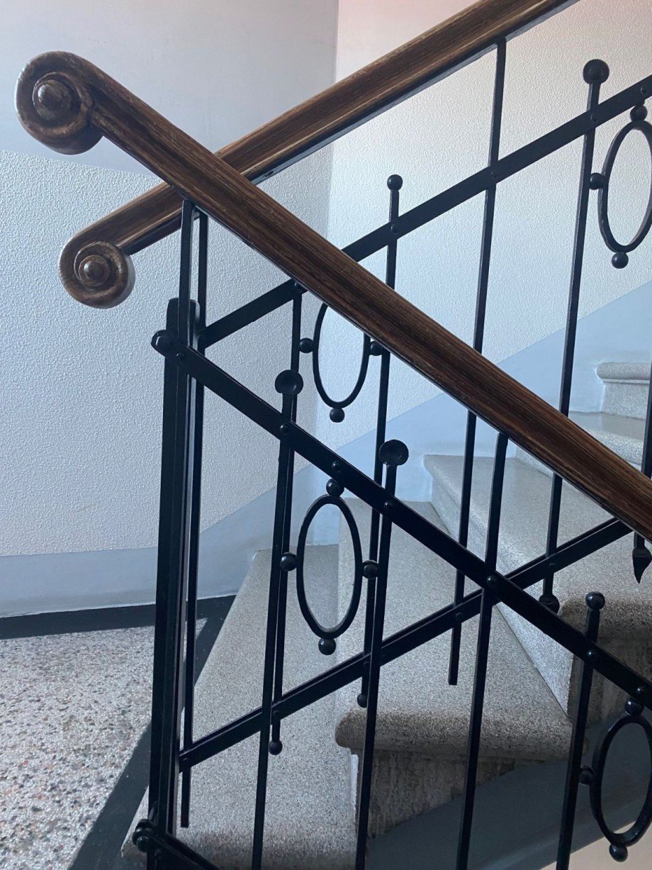 Treppengel�nder: mit viel Liebe zum Detail! Mehrfamilienhaus Auerbach im Vogtland