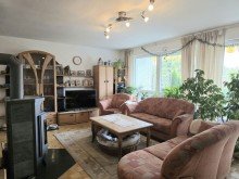 Helles und gro�z�giges Wohnzimmer mit Schwedenofen ***Erfolgreich verkauft!***: Reihenmittelhaus Murnau-Weindorf! R-eell. R-uhig. R-iesenchance!