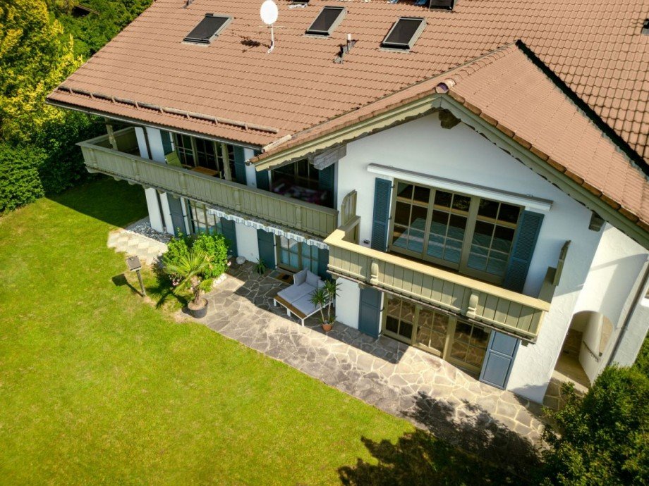 Herrliches Gartengrundst�ck , Ansicht S�d Mehrfamilienhaus Murnau am Staffelsee