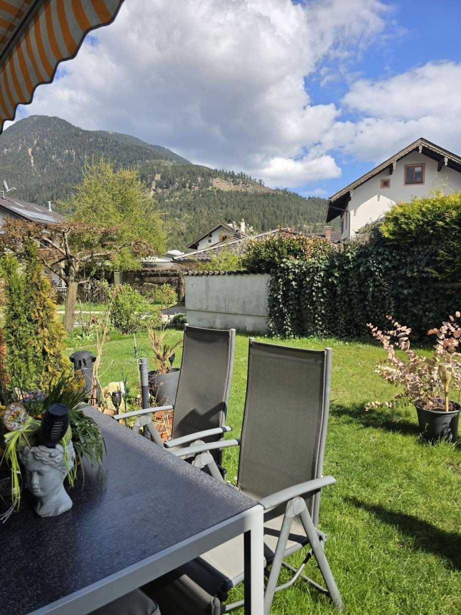 Sonnige Terrasse, eigener Garten! Terrassenwohnung Garmisch-Partenkirchen