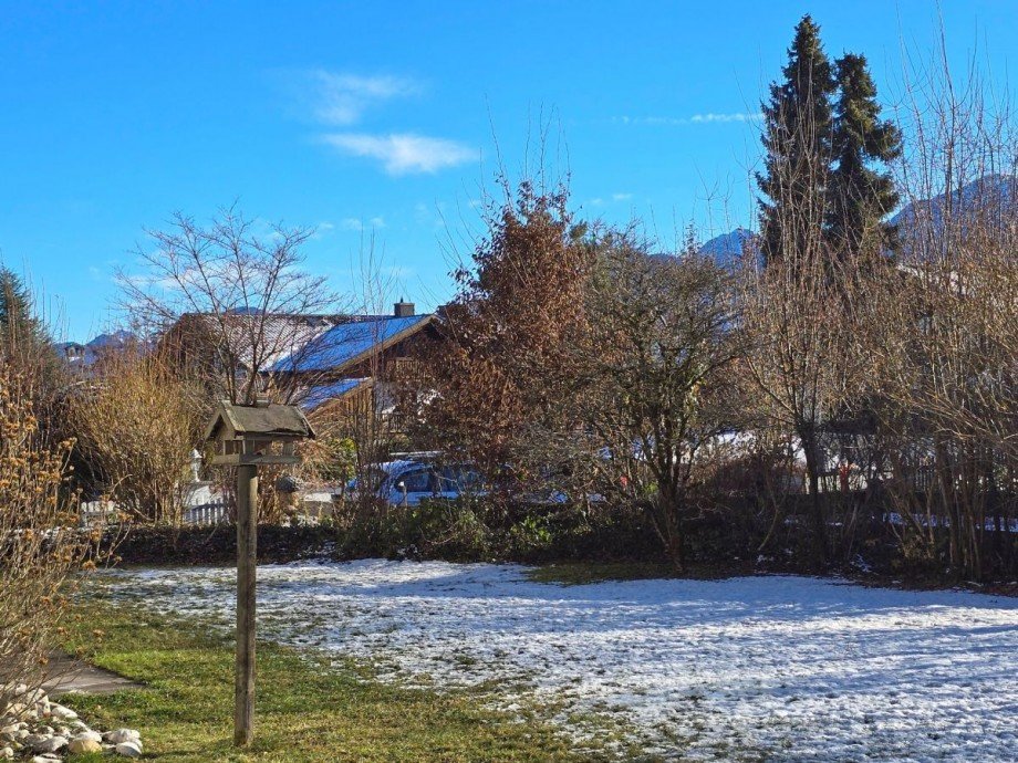 Herrlich eingewachsener Garten Mehrfamilienhaus Murnau am Staffelsee