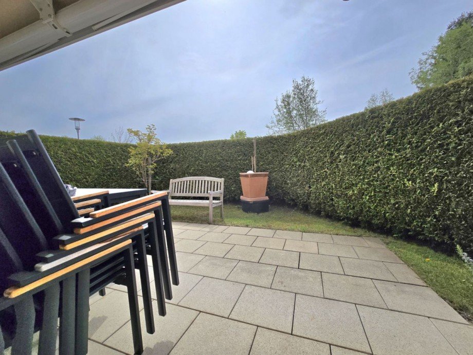 Herrlich eingewachsene S�dterrasse Einfamilienhaus Murnau am Staffelsee