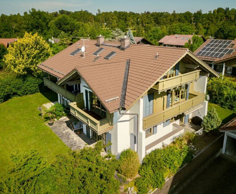 Herzlich Willkommen! Murnau am Staffelsee Mehrfamilienhaus ***Erfolgreich verkauft!***Ihr Geld kann MEHR: MEHRFAMILIENHAUS (4 WE) in hoher Bauqualit�t